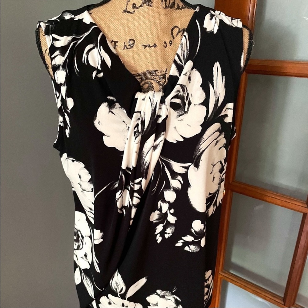 Calvin Klein CK Women’s Printed Knot Twist V-Neck Sleeveless Camisole Blouse L - Picture 5 of 15